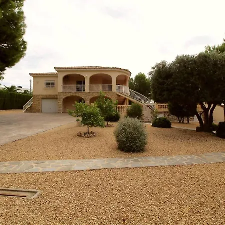 Holiday home Con Piscina En *