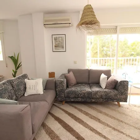 Apartment Duplex Alteano Jardines Del Casco Antiguo