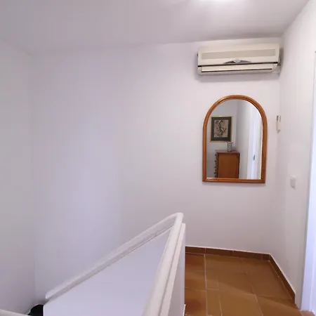 Duplex Alteano Jardines Del Casco Antiguo Apartment *