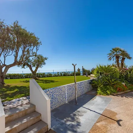 Seaview Apartment