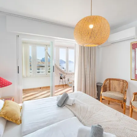 Seaview Apartment