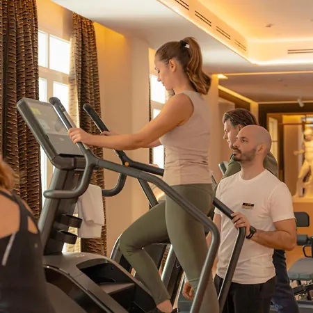 Hotel Zem Wellness Clinic 5*