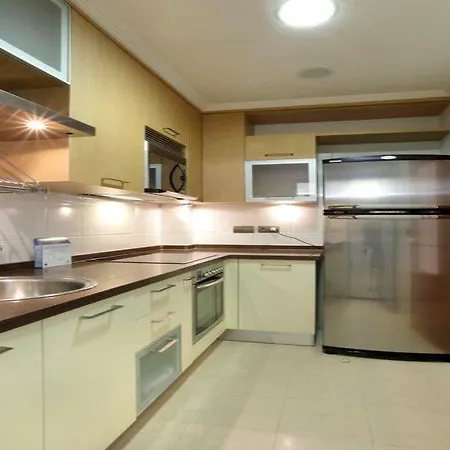 Pierre Port Apartment *