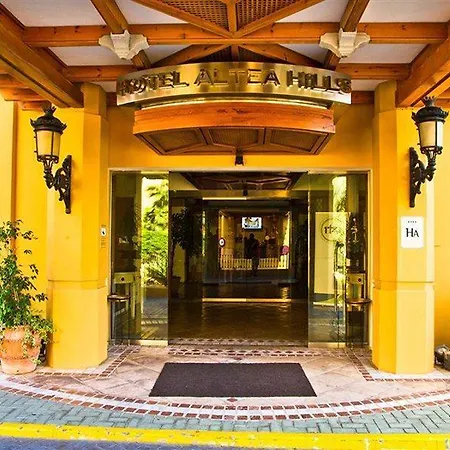 Marconfort Hills Hotel