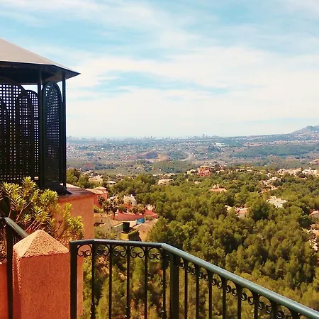 Luxury With Ac On A Hill With A Sea View