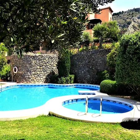 Luxury With Ac On A Hill With A Sea View *