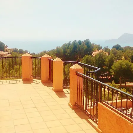 Apartment Luxury With Ac On A Hill With A Sea View *