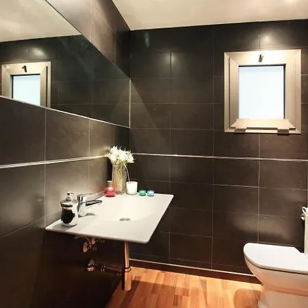Hills Blueline Villa