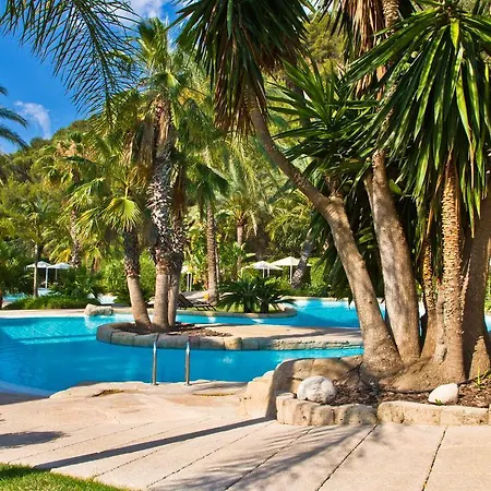 Hotel Marconfort Hills 4*