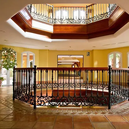 Marconfort Hills 4*