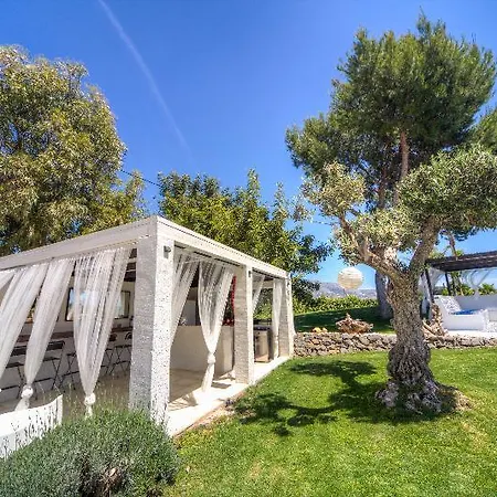 Villa Mimar L *