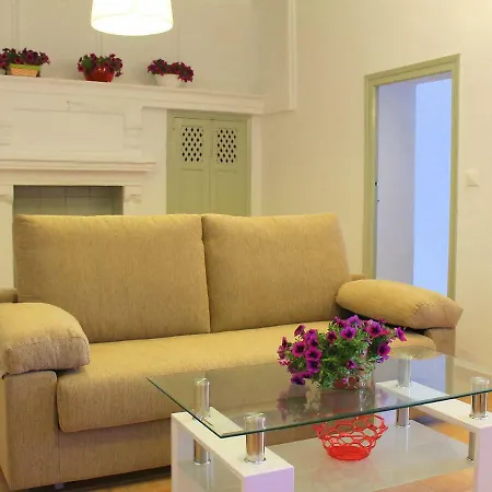 Bernia Apartment