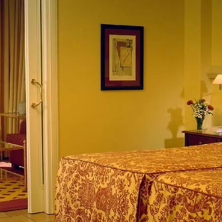 Marconfort Hills Hotel 4*
