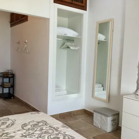 Holiday home Town House Sea View *