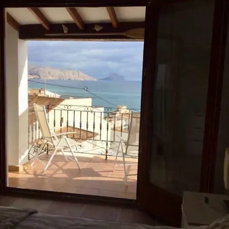 Town House Sea View Holiday home