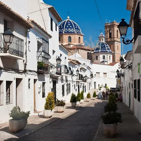 Junto Al Casco Antiguo, Piscina Y Barbacoa Altea