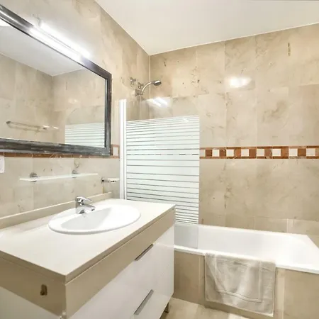 Great In Hills Las Terrazas, Ref 1136 Elena Hills Apartment