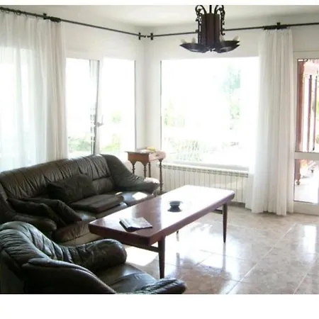 Haus Mit Pool Сasa de vacaciones *
