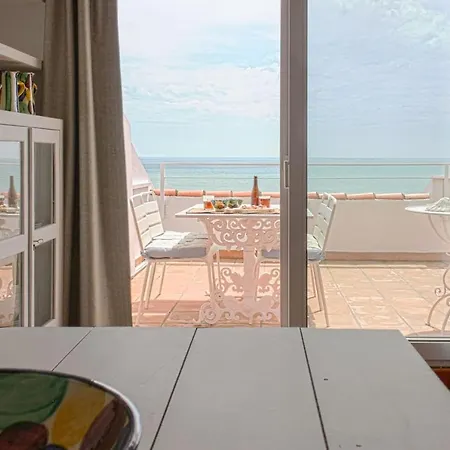 Apartment Escapada Romantica En Atico Frente Al Mar Con Piscina *