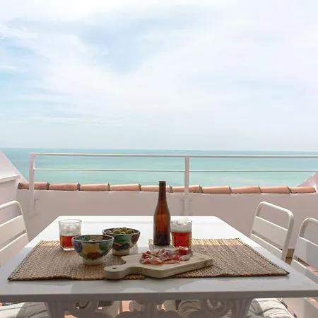 Escapada Romantica En Atico Frente Al Mar Con Piscina Altea