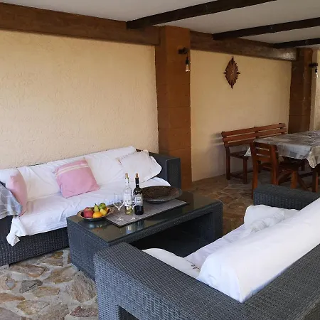 Apartment Vs Roque Solarium