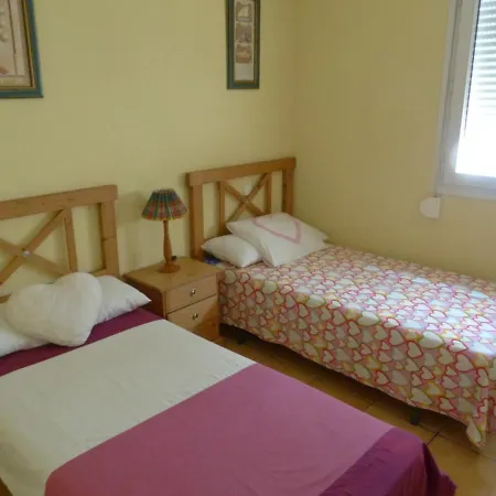 Apartment 1ªlinea De Mar 1-4p. *