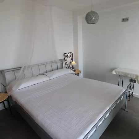 Fornet Guest house