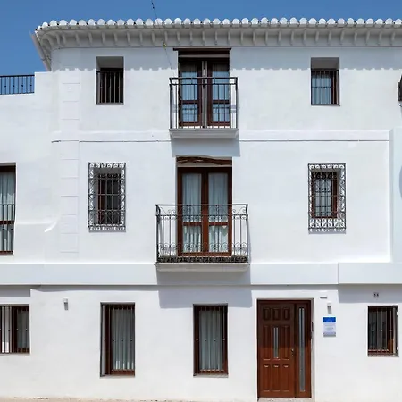House 3*