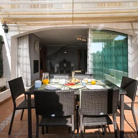 Junto Al Casco Antiguo, Piscina Y Barbacoa *