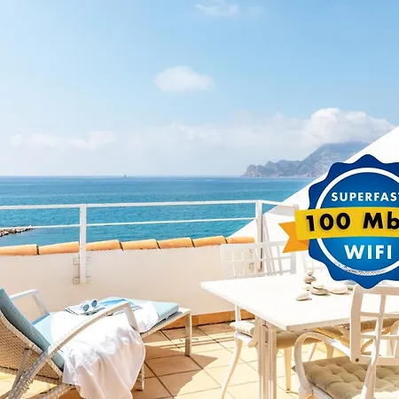 Atico-loft Frente Al Mar Con Piscina Y Parking Apartment *