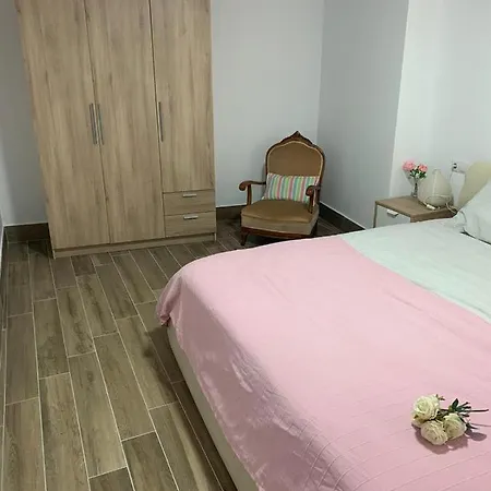 Avenida Principal I Apartment