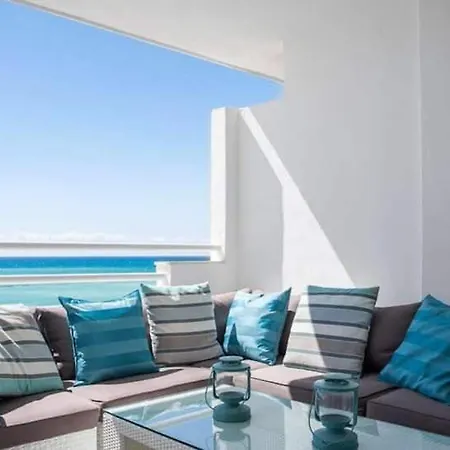 Firstline Altea, Wonderful Seaview Apartment *