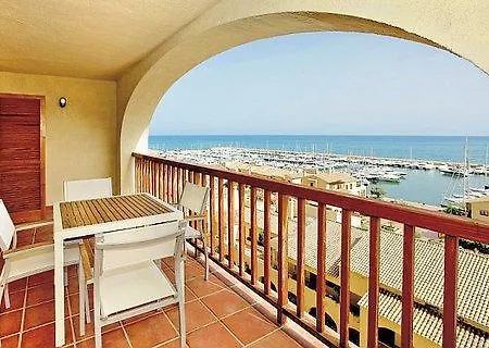 Pierre & Port Apartment
