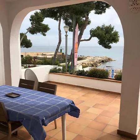 Acogedora Casa En Cap Negret, Ubicada A Primera Linea De La Playa. Holiday home Altea