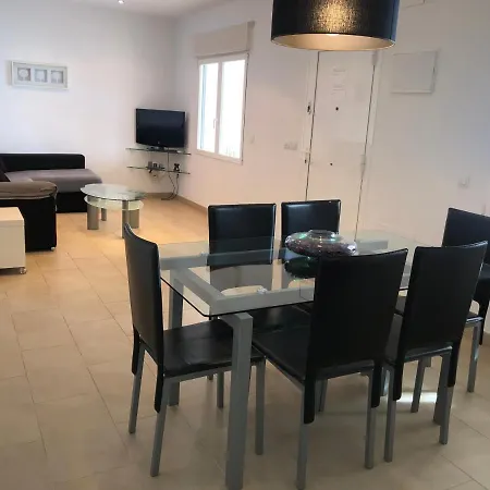 Holiday home Acogedora Casa En Cap Negret, Ubicada A Primera Linea De La Playa. Altea