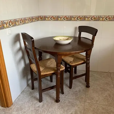 Agradable Adosado 3 Plantas Holiday home