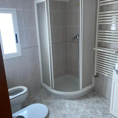 Holiday home Agradable Adosado 3 Plantas *
