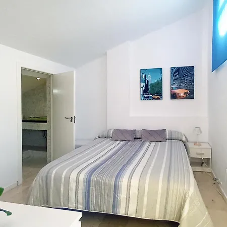 Isla De Luxury House Holiday home *