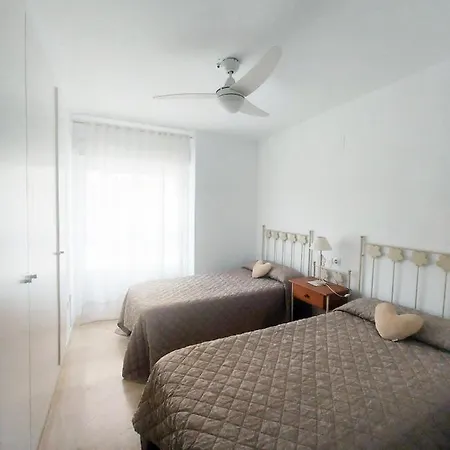 Isla De Luxury House Holiday home *