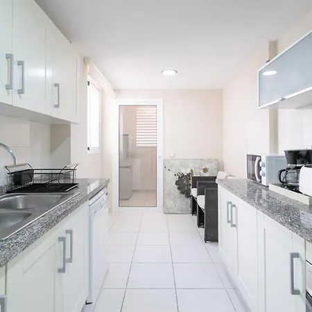 Apartment Vue A - Piscine - Pour 4