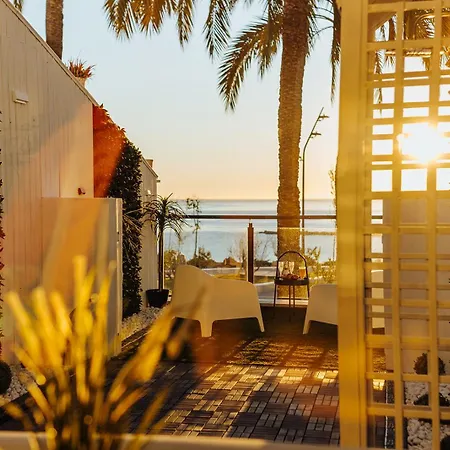 Luxury Nit I Dia Guest house