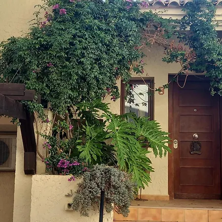 Townhouse Olivos M Holiday home *