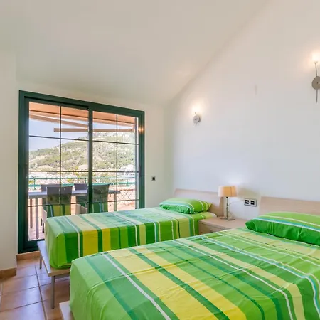 Apartment Magnificent Penthouse Alteamascarat