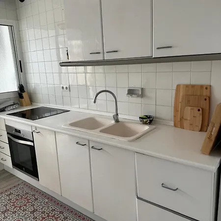 En Primera Linea De La Playa Apartment *
