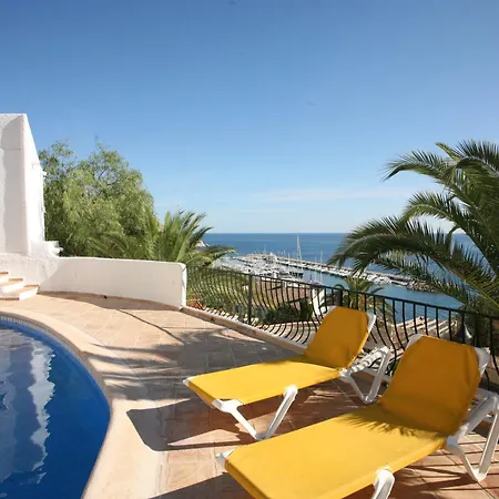Villa Campomanus *