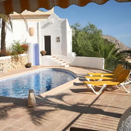 Villa Campomanus *