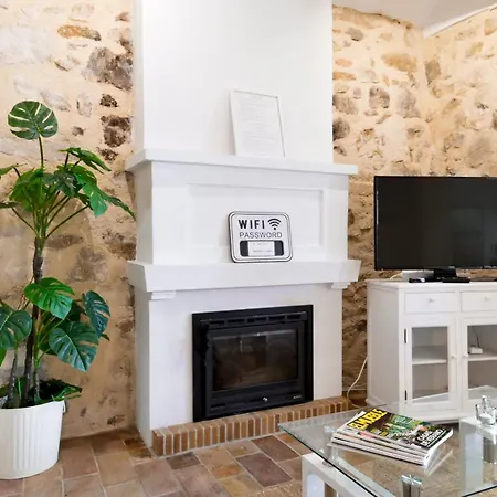 Holiday home Casa Raul En Casco Antiguo De By Vero *