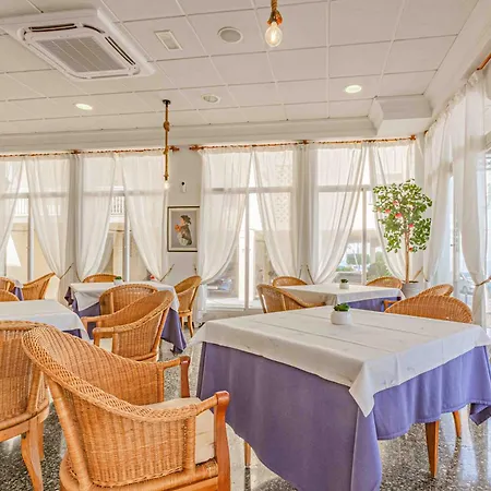 Hotel Altaia 3*
