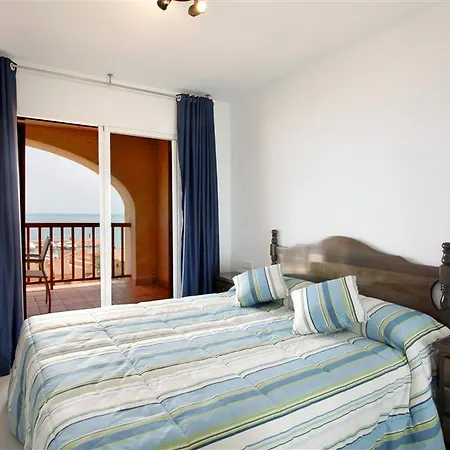 Pierre & Port Apartment