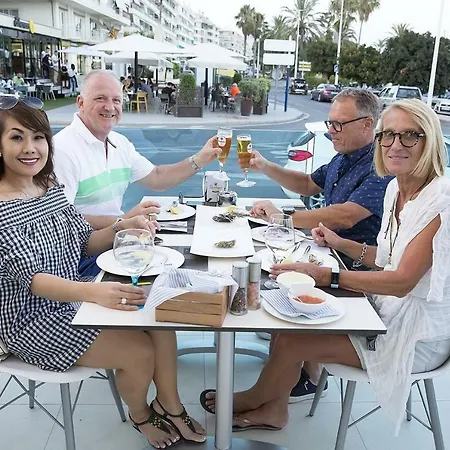 Ocean Lounge Guest house *